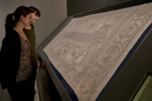 Linen altar cloth from Altenberg © Städel Museum/ Norbert miguletz 0112 web