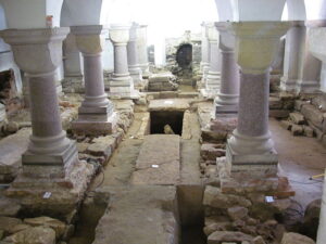 The Crypt in Hildesheim Cathedral The Crypt in Hildesheim Cathedral
